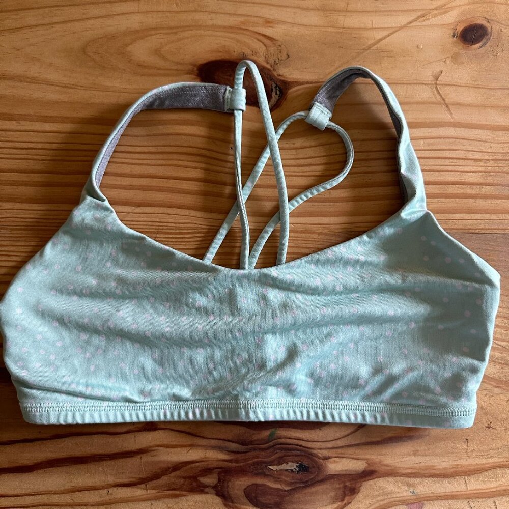 Lululemon Sports Bra - Size 6 - Mint Green Polka Dots